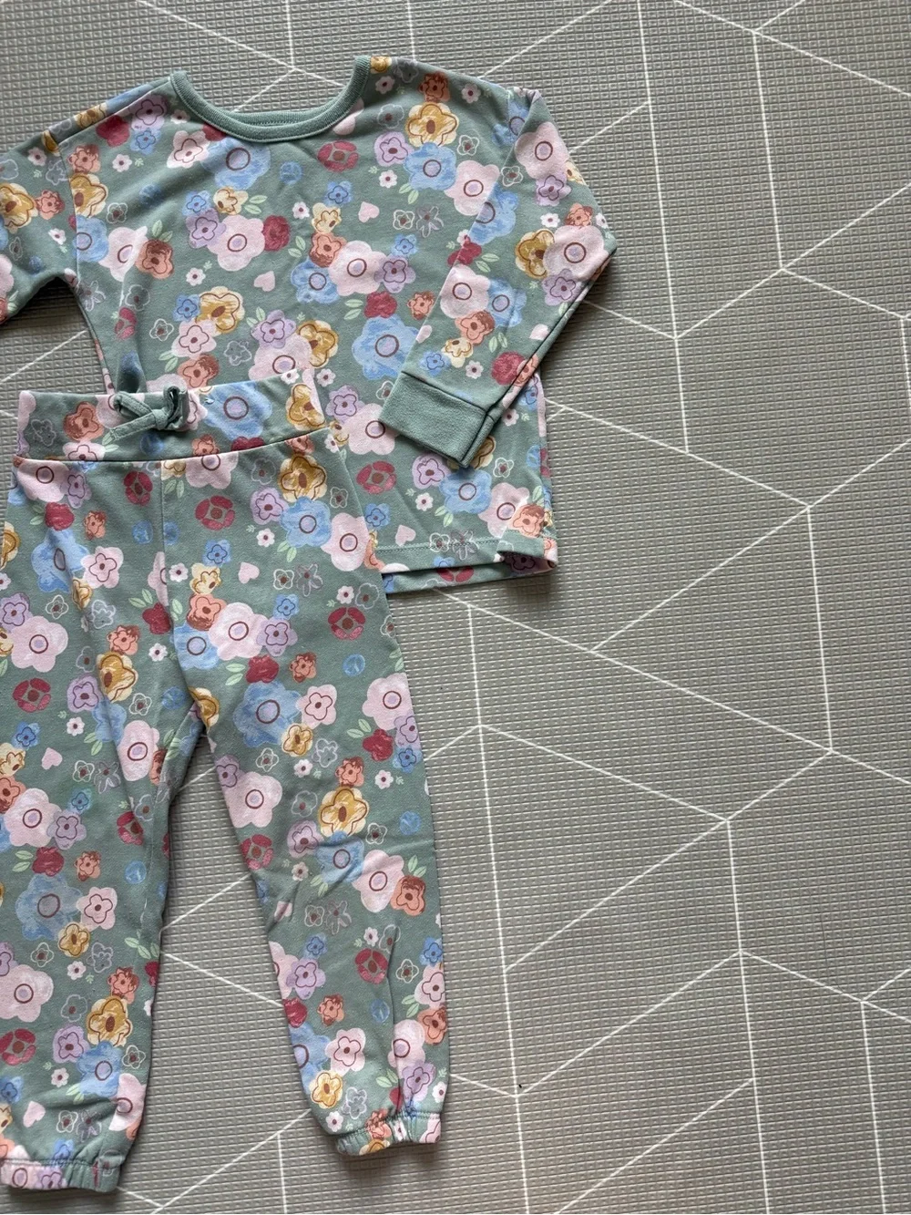 Gymboree|Baby girl/toddler matching set in Mint Floral-Multicolor Flower Print•
